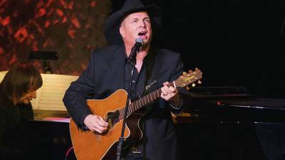 Garth Brooks withdraws from CMA 'Entertainer of the Year' category: 'It's time for somebody else' - www.foxnews.com