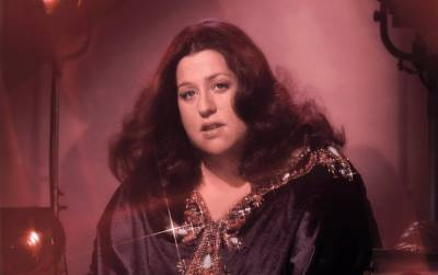 Mama Cass Of The Mamas & The Papas Did Not Die By Choking On A Ham Sandwich, According To Obit Writer - etcanada.com - London - city Sandwich