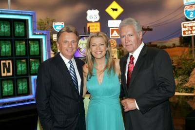 Wheel of Fortune Got a Socially Distant Makeover - www.tvguide.com