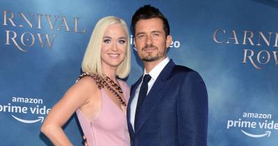 Pregnant Katy Perry Shows Growing Baby Bump at Beach With Orlando Bloom, Karlie Kloss and Joshua Kushner: Pics - www.usmagazine.com