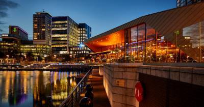 What bars and restaurants are open at Salford Quays and MediaCity - www.manchestereveningnews.co.uk