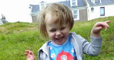 Gran of Scots tot who died after being misdiagnosed with sprained ankle receives 100k signatures on cancer research petition - www.dailyrecord.co.uk - Scotland