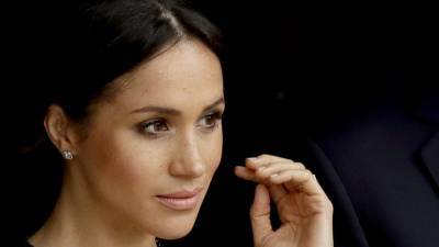 Meghan Markle Apparently Got in Big Trouble With the Royals Over…a Necklace - stylecaster.com