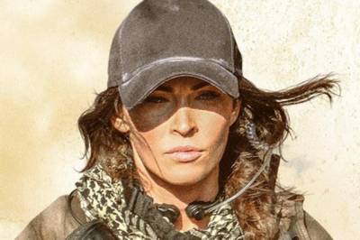 Megan Fox gets hunted by lions in ‘Rogue’ Trailer - www.hollywood.com