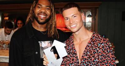 Joel Corry and MNEK hold on to Number 1 with Head and Heart on the Official Singles Chart - www.officialcharts.com - Britain