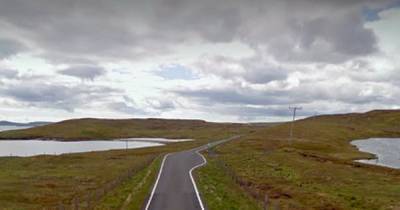 Man dies after car bursts into flames following horror crash on Shetland island - www.dailyrecord.co.uk