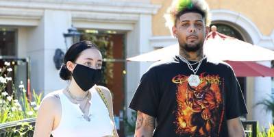Noah Cyrus Holds Hands With Rapper Smokepurpp While Running Errands - www.justjared.com - Los Angeles