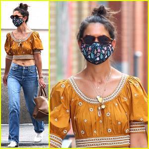 Katie Holmes Shows Off Toned Tummy in Cute Boho Top in NYC - www.justjared.com - New York