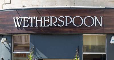 The rules for Wetherspoons customers from Saturday as pubs reopen - www.manchestereveningnews.co.uk - Britain