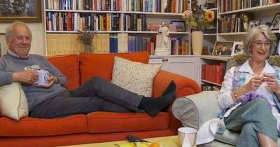 Celebrity Gogglebox star forced to walk out of filming during risque scene - www.msn.com