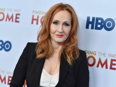 Author J.K. Rowling has received 'death and rape threats' for transgender rights comments - canoe.com