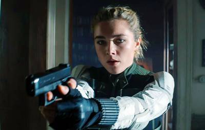 Scarlett Johansson will “hand the baton” to Florence Pugh in ‘Black Widow’ - www.nme.com