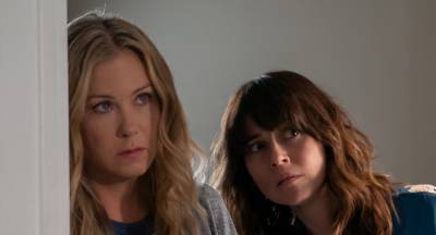 'Dead to Me' Renewed for Third & Final Season at Netflix! - www.justjared.com