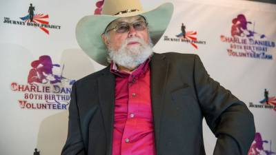 Country rocker and fiddler Charlie Daniels dies at age 83 - abcnews.go.com - Tennessee