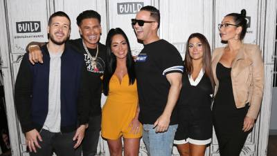 Snooki The Cast Of ‘Jersey Shore’ Shade Angelina During Mike Sorrentino’s July 4th B-Day Party - hollywoodlife.com - Jersey - New Jersey