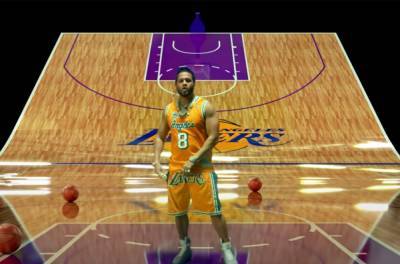 El Alfa, Nicky Jam, Ozuna, Arcangel & Secreto Shoot Hoops in ‘A Correr Los Lakers (Remix)’ Video: Watch - www.billboard.com - Dominica