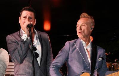 Spandau Ballet frontman Tony Hadley slams ‘The Kemps’ mockumentary: ” I’d rather be happy on my own than be in that band again” - www.nme.com