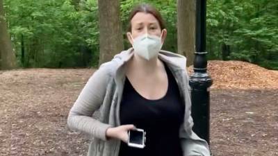 White Woman Faces Charge After Calling 911 on Black Man in Central Park - www.etonline.com