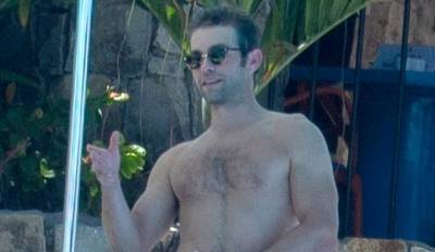 Chace Crawford Goes Shirtless, Practices His Golf Swing by the Pool in Cabo - www.justjared.com - Mexico - county Lucas