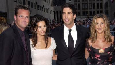 David Schwimmer Offers Update on 'Friends' Reunion and Why It'll Be 'Tricky' (Exclusive) - www.etonline.com