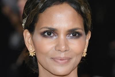 Halle Berry Drops Transgender Role in Response to Criticism: ‘I Vow to Be an Ally’ - thewrap.com