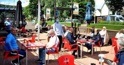 Punters hit pubs in Dumbarton and the Vale as beer gardens reopen - www.dailyrecord.co.uk