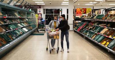 Tesco, Asda, Aldi and Sainsbury's update rules on couples and families shopping together - www.manchestereveningnews.co.uk