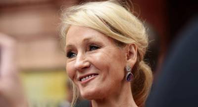JK Rowling joins high-profile figures voicing fears for free speech - www.breakingnews.ie - county Harper