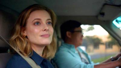 ‘I Used To Go Here’ Trailer: Gillian Jacobs & Jemaine Clement Star In Kris Rey’s SXSW Regression College Comedy - theplaylist.net