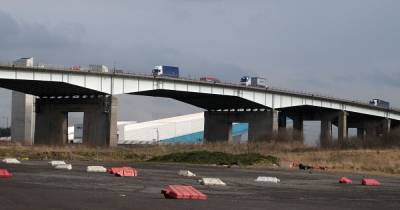 Part of M60 closed at Barton Bridge due to police incident - www.manchestereveningnews.co.uk - Manchester