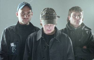 DMA’s – ‘The Glow’ review: a hyper-charged record of dance and decadence from the evolving Sydney trio - www.nme.com