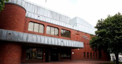 Man accused of attempting to murder two women in Oldham appears in court - www.manchestereveningnews.co.uk - county Oldham