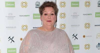 Anne Hegerty studied The Chase star Bradley Walsh for hosting tips - www.msn.com - Britain