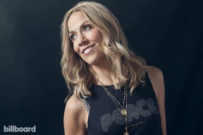 Sheryl Crow Still Wants a 'Woman in the White House,' Restores 8-Year-Old Song - www.billboard.com - Pennsylvania