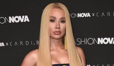 Iggy Azalea Ordered a Shirt on Etsy & Got Something Completely Different - www.justjared.com