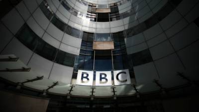BBC Radio Host Quits Over Use of Racist Term in News Report - www.hollywoodreporter.com - Britain
