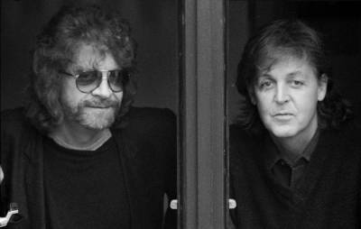 Paul McCartney on how ELO’s Jeff Lynne masterminded Ringo Starr’s appearance on ‘Flaming Pie’ - www.nme.com
