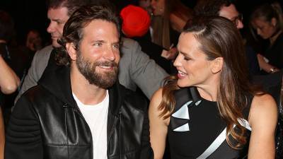 Welp, Here’s the Answer to Those Jennifer Garner Bradley Cooper Dating Rumors - stylecaster.com - Malibu