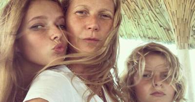 Gwenyth Paltrow twins with daughter Apple in rare family photo - www.msn.com