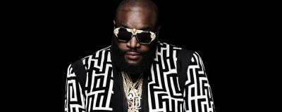Rick Ross wants 50 Cent to pose in front of Wingstop to open up sync talks - completemusicupdate.com - USA
