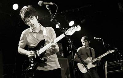 Arctic Monkeys are raffling off Alex Turner’s guitar to raise money for Sheffield venue The Leadmill - www.nme.com - Britain