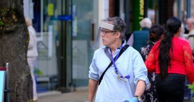 Does a face shield or visor count as a face covering? - www.manchestereveningnews.co.uk