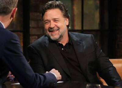 Russell Crowe becomes national treasure after praising the Late Late Toy Show - evoke.ie