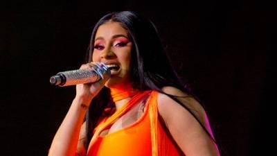 Cardi B calls out male rappers for not speaking up about Breonna Taylor death - www.breakingnews.ie - USA - Kentucky - Indiana - city Louisville