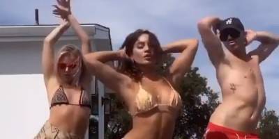 Vanessa Hudgens Shows Off Bikini Body While Dancing With Friends in New Instagram Video - www.justjared.com