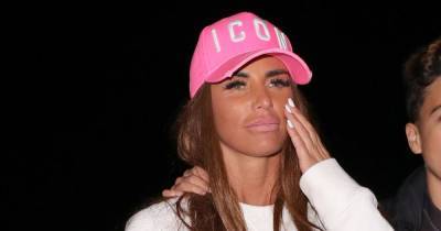 Katie Price says she’s in ‘so much agony’ as she shares update on broken feet - www.ok.co.uk