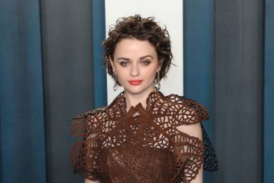 Joey King really had to act to play ex-boyfriend’s lover in Kissing Booth sequel - www.hollywood.com