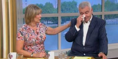 This Morning's Ruth Langsford comforts a tearful Eamonn Holmes on the show - www.digitalspy.com - Ireland