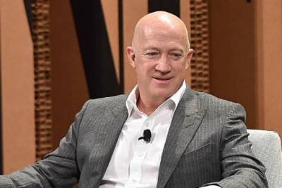 CAA Co-Chair Bryan Lourd on Writers Guild Conflict: ‘I Hate How This Has Gone’ - thewrap.com