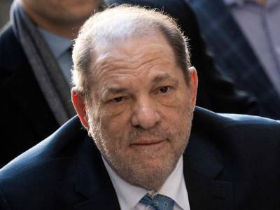Harvey Weinstein's Los Angeles extradition hearing delayed until December - canoe.com - New York - Los Angeles - Los Angeles